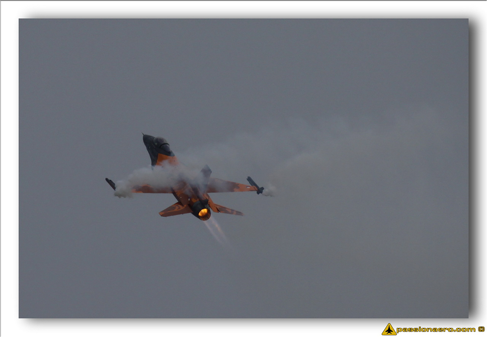 F-16AM Royal Netherland Air Force Solo Display - 02