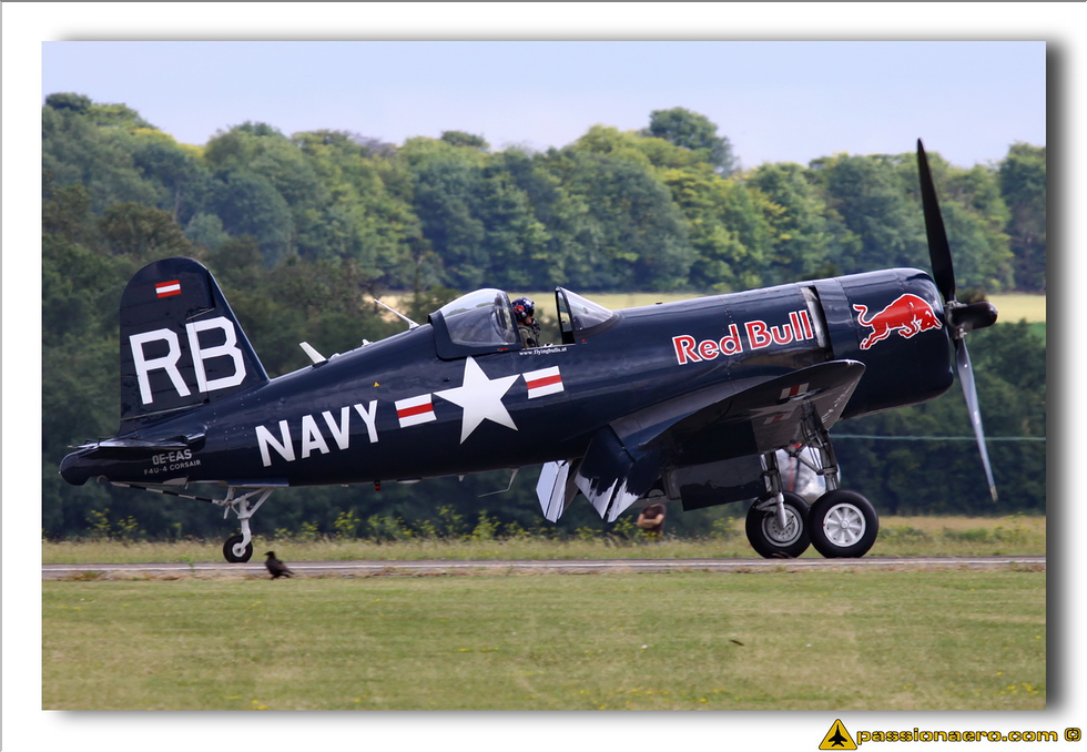 Vought F-4U4 Corsair - 15